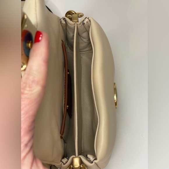 Coach Pillow Tabby 18 in Beige Leather crossbody 2 way bag with 2 straps EUC - Picture 5 of 16